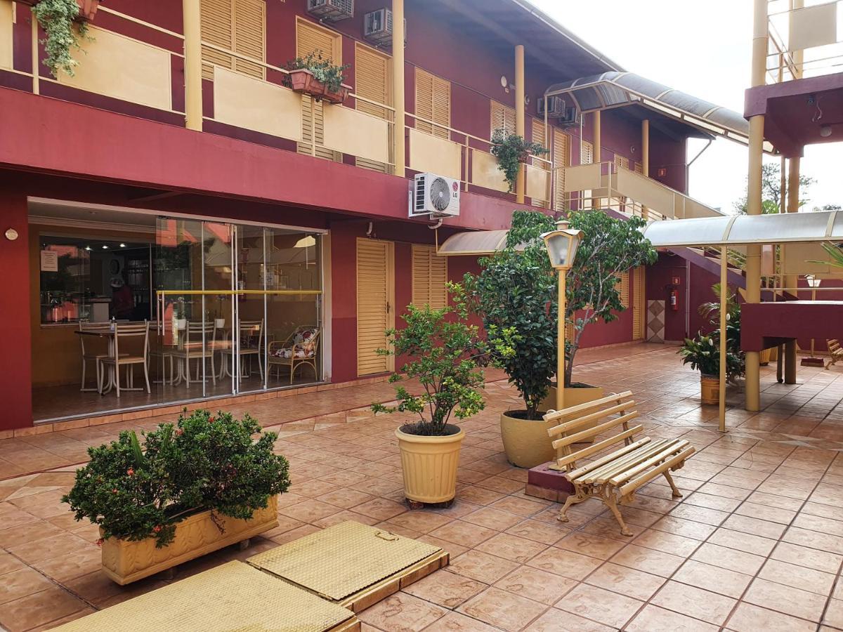 Hotel Sta Monica Marilia Luaran gambar