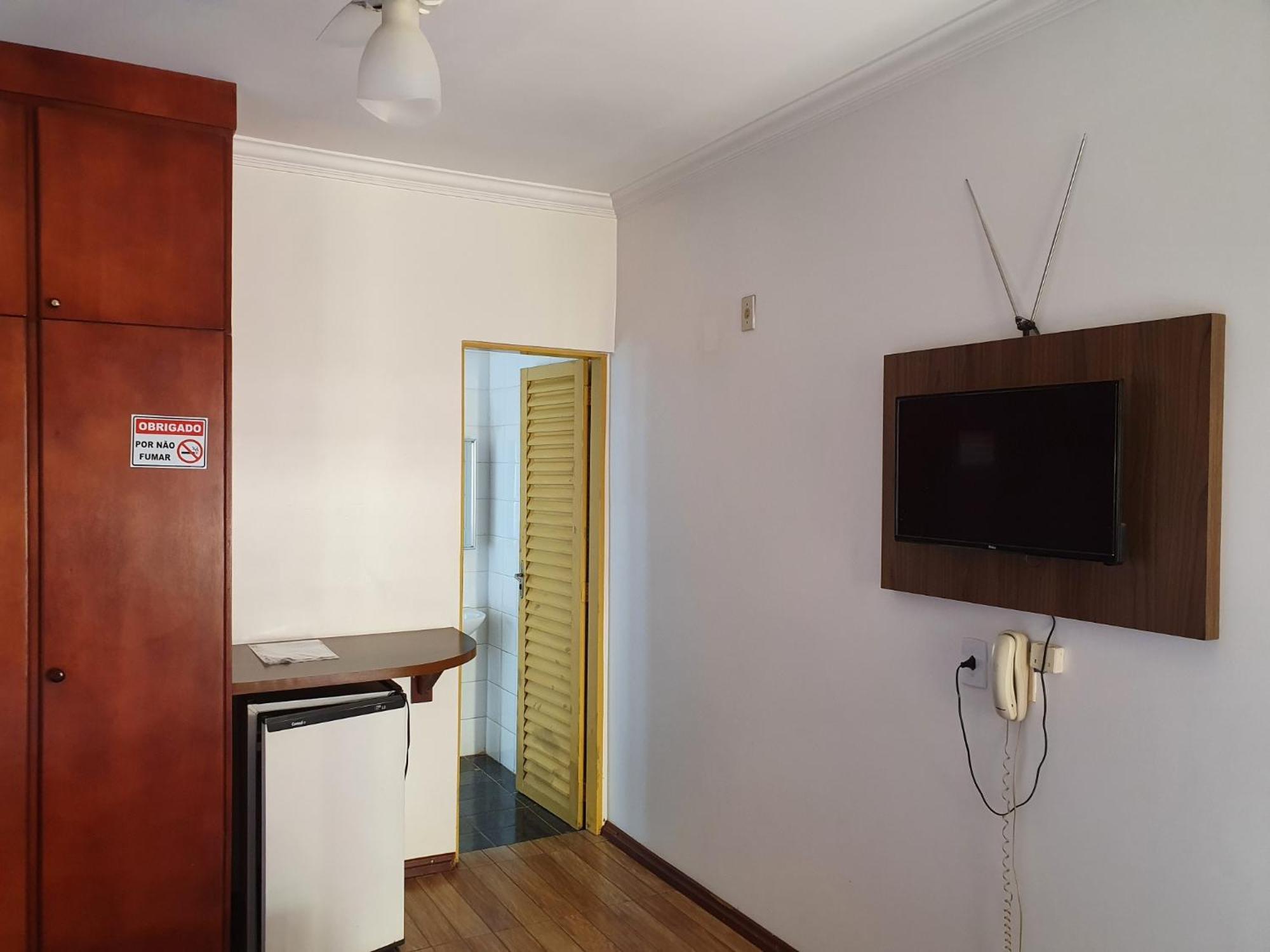 Hotel Sta Monica Marilia Bilik gambar